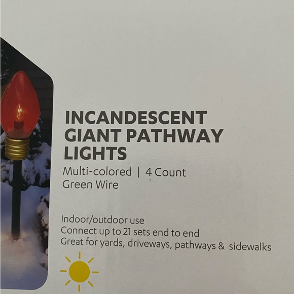 4ct Jumbo Christmas Light Pathway Markers - Picture 2 of 4